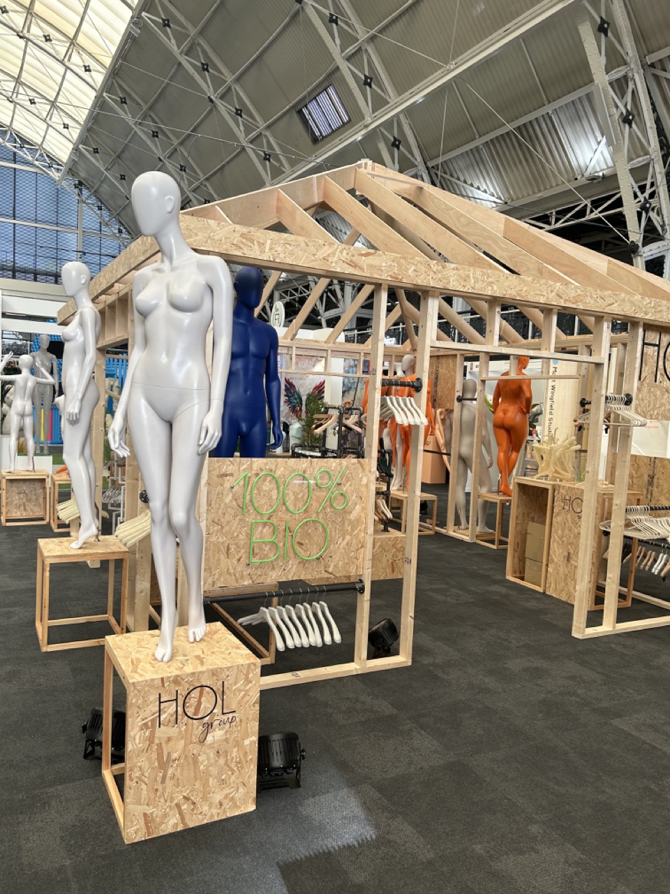 VM & Display Show 2024 exhibition stand with retail display structures and visual merchandising elements