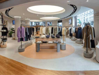 soffitto Barrisol retroilluminato in negozio di moda