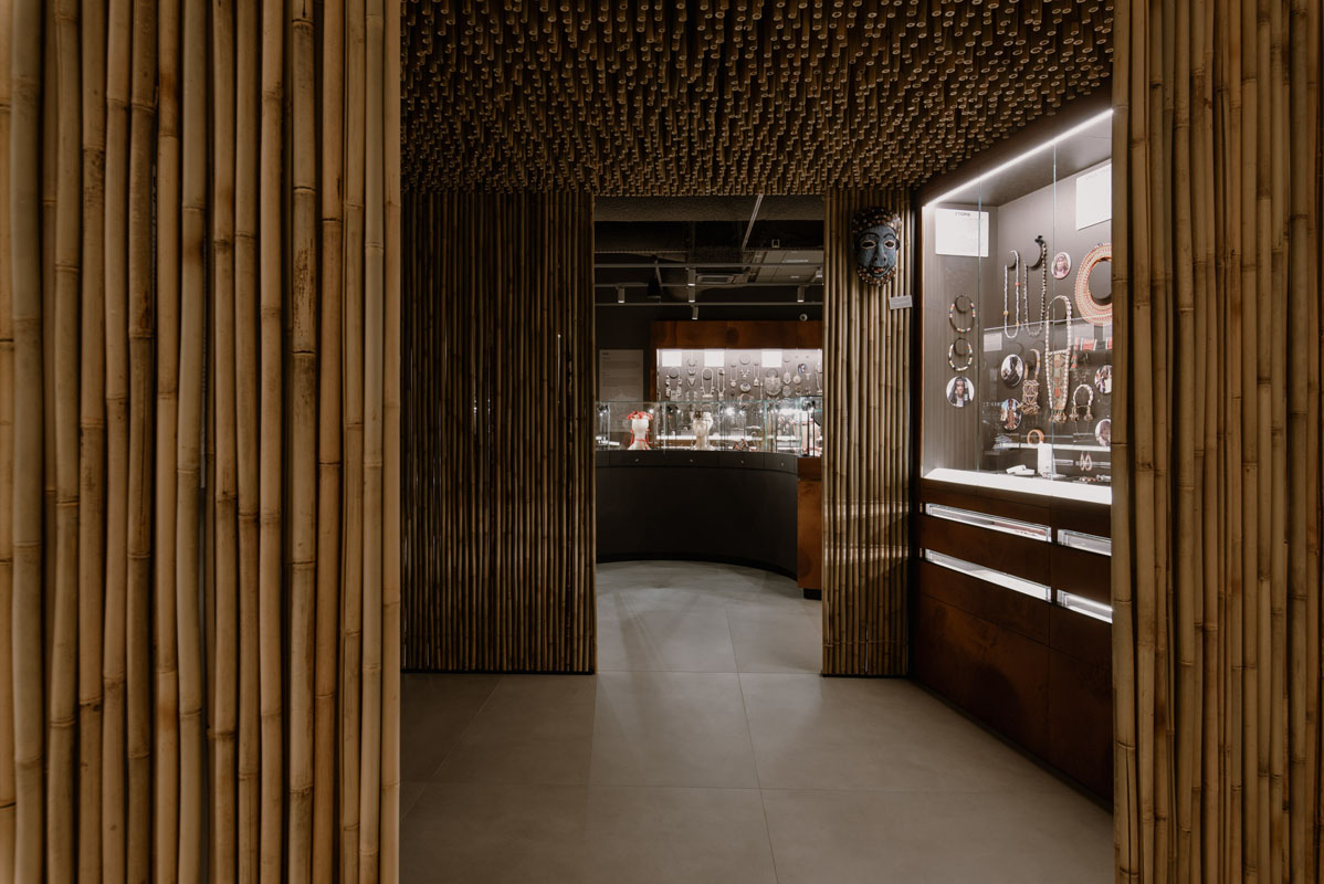 Ethnographic section with corten-inspired surfaces at the MoJA Jewelry Museum