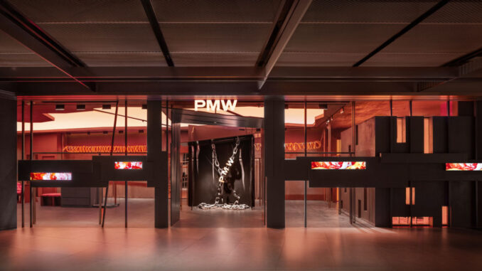 PRISON Store Concept a Chengdu con layout immersivo, installazioni scenografiche e design dedicato al retail esperienziale