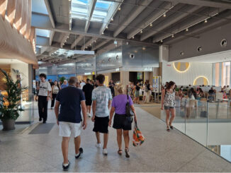 Galleria commerciale del Waterfront Mall Genova con le nuove aperture di negozi e ristoranti