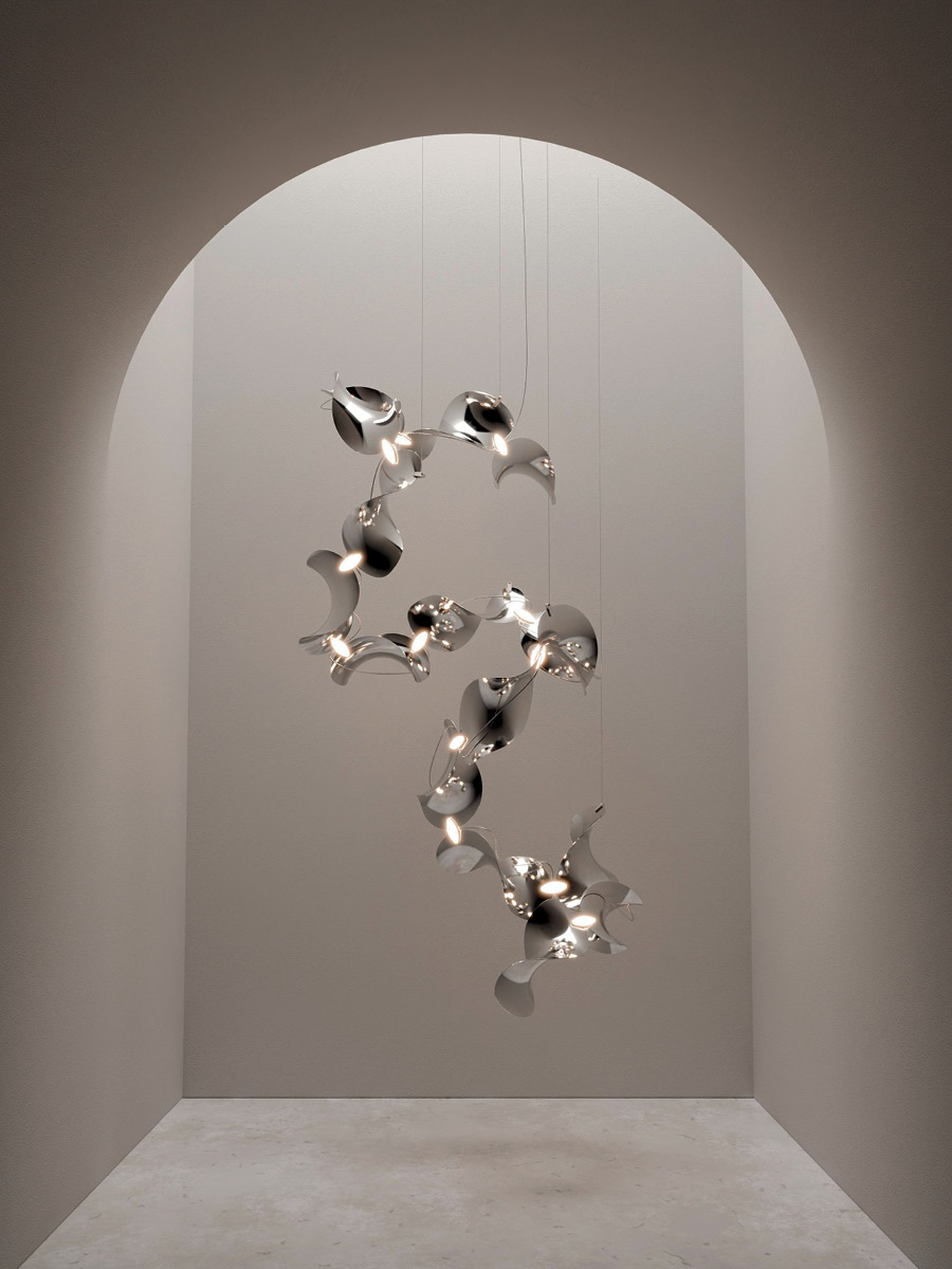 Dune by MOSS Objects in a vertical configuration with modular aluminium elements