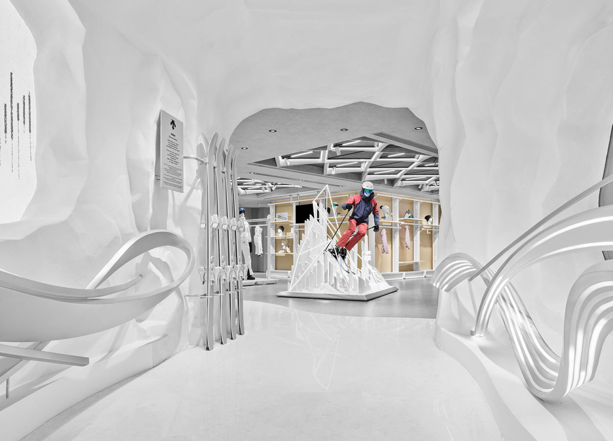 DESCENTE Snow Cave in Beijing with ski area and immersive display